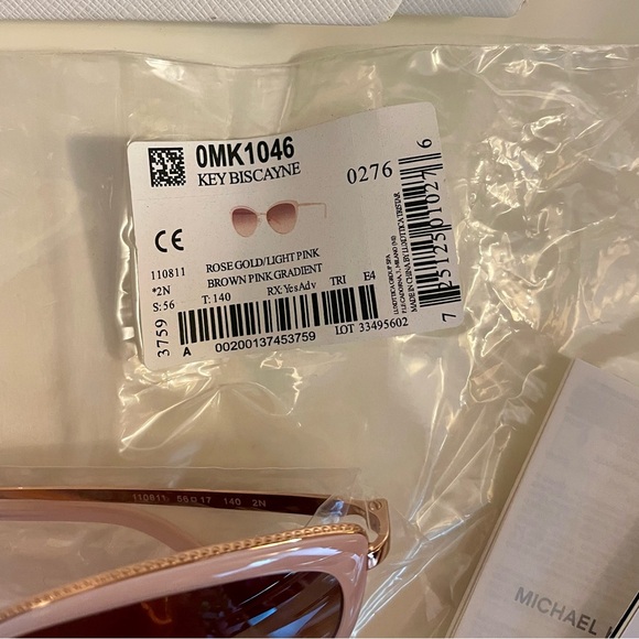 NWT Michael Kors KEY BISCAYNE MK1046 Cat Eye Sunglasses Rose Gold Light Pink - Picture 7 of 7